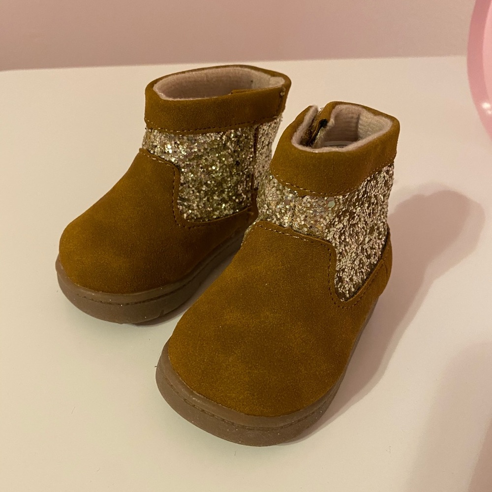 Carters Baby boots size 2
